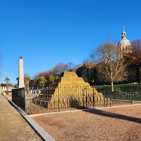 Des Remparts Апартаменты