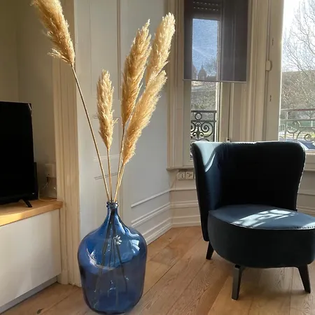 Des Remparts Apartment